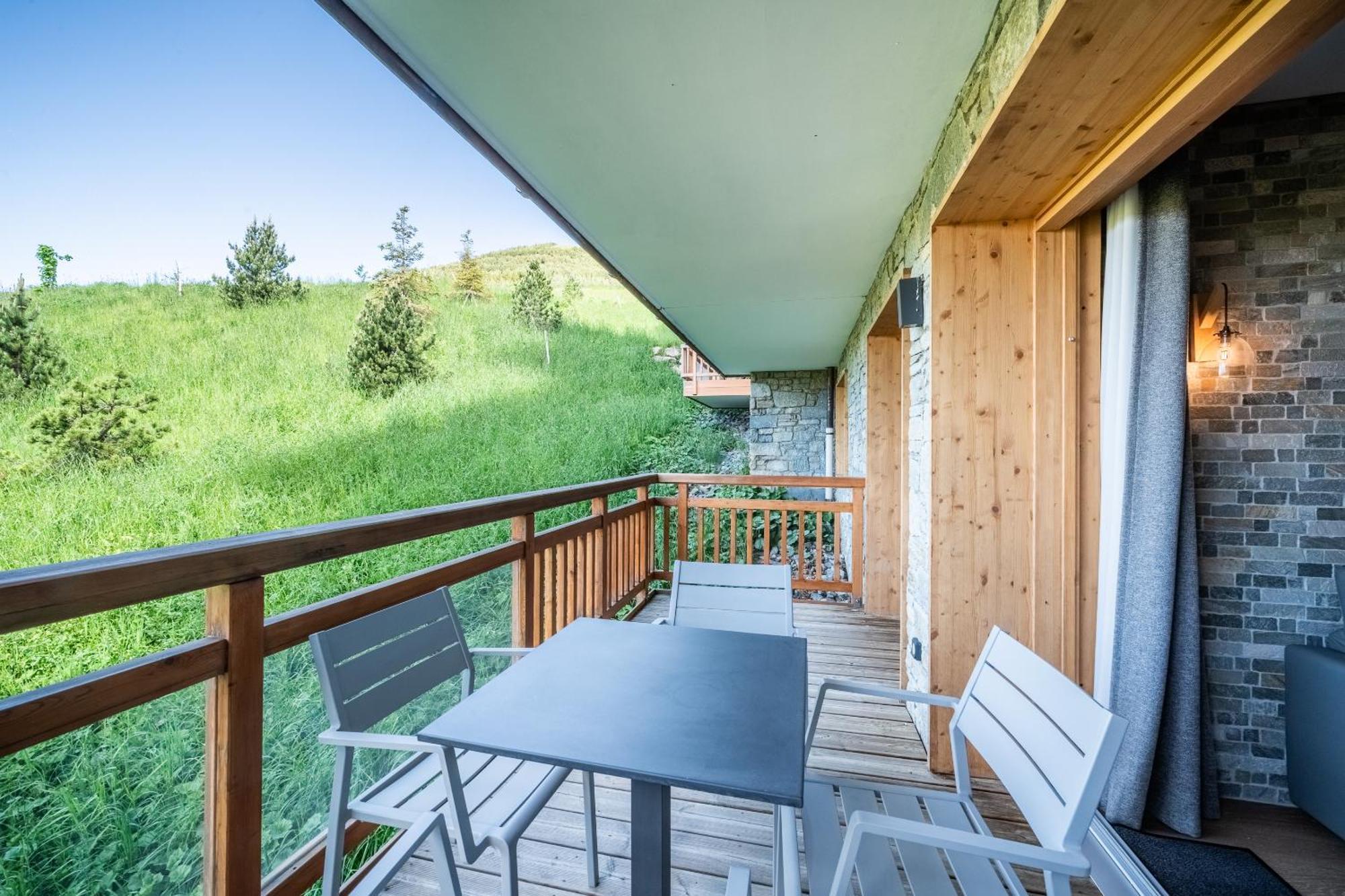 Residence Hameau De Clotaire Alpe D'Huez - By Emerald Stay Dış mekan fotoğraf
