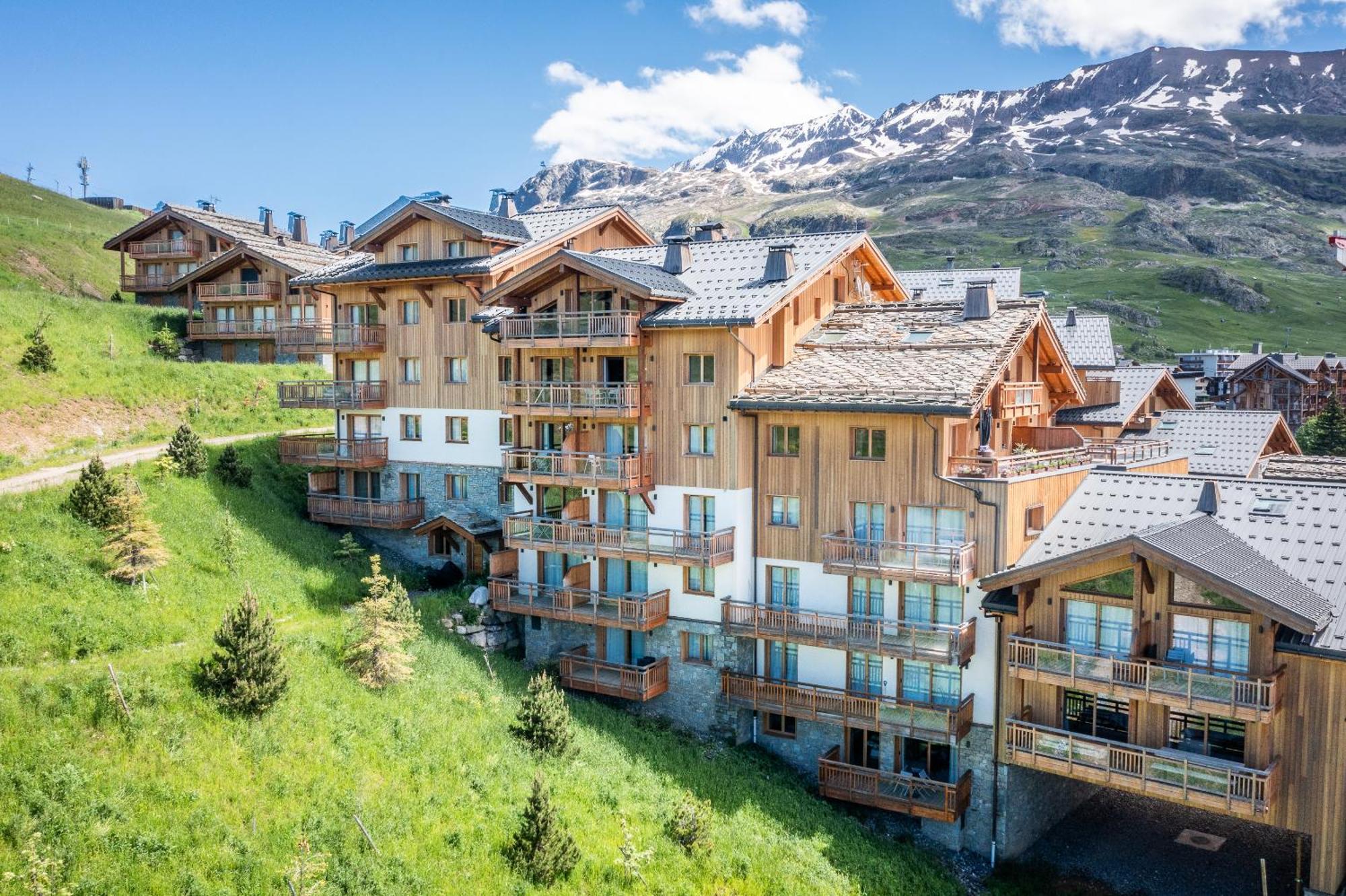 Residence Hameau De Clotaire Alpe D'Huez - By Emerald Stay Dış mekan fotoğraf